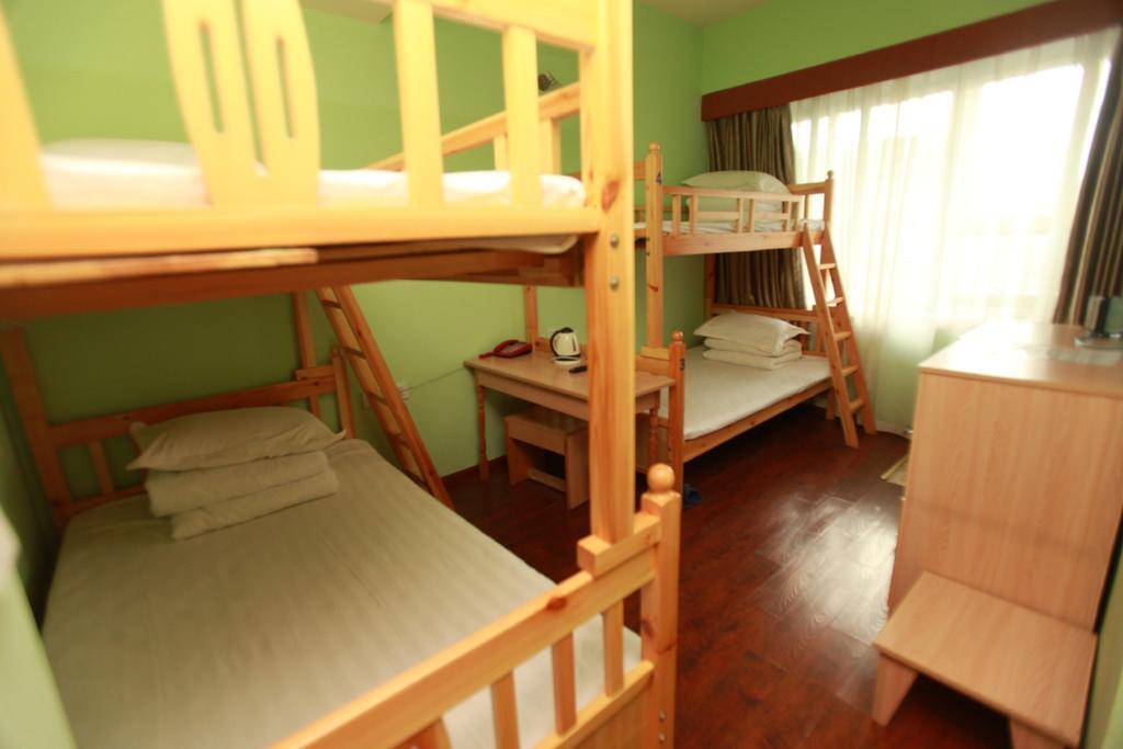 Zhengfu Caotang Decent Inn Csengtu Szoba fotó